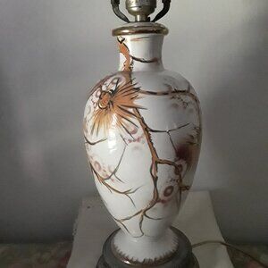 Vintage Chinese Porcelain Vase Lamp